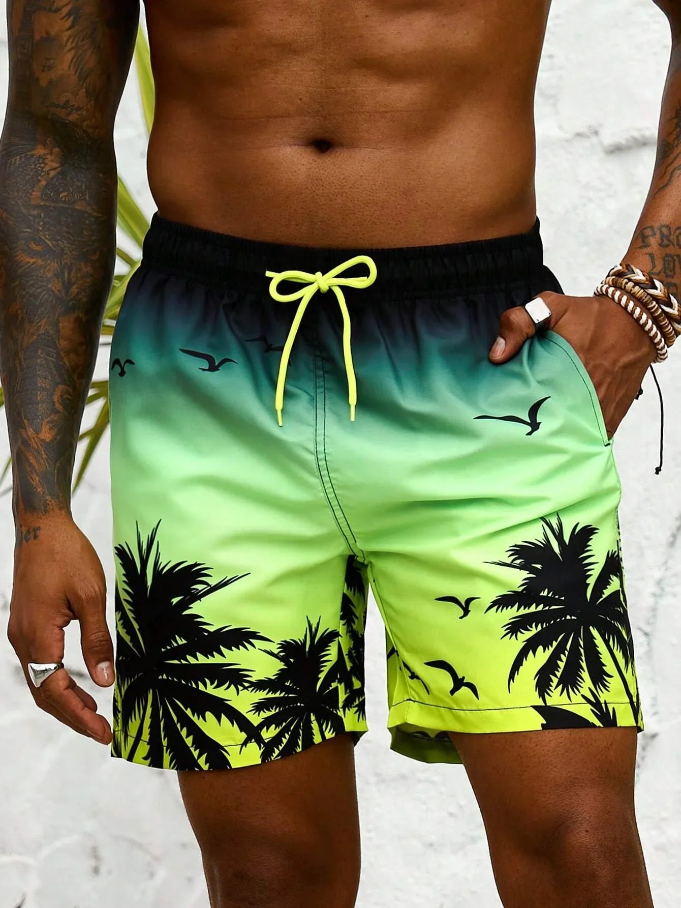 Men’s Gradient Graphic Swim Shorts