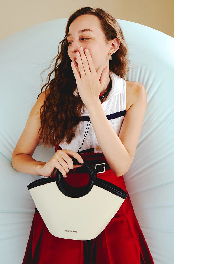 Song Shell Leather Crossbody Bag