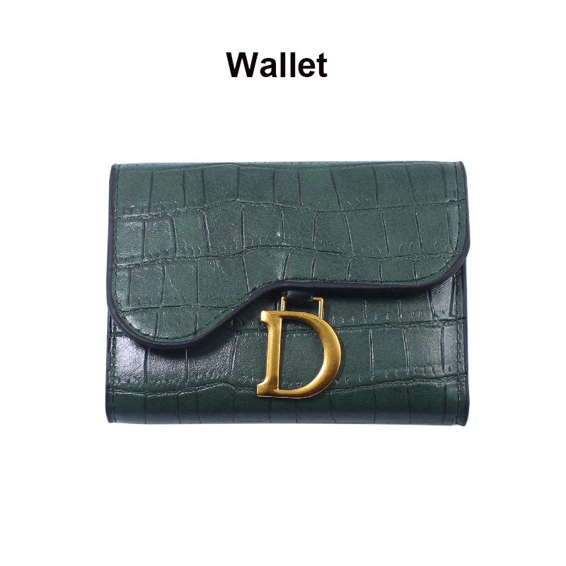 Small Leather Hasp Card Wallet