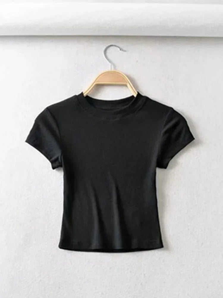 Slim Elastic O-Neck Crop Top