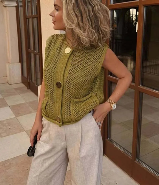 Sleeveless Knit Vest with Pockets