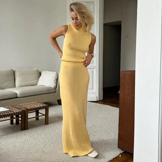 Elegant Knit Skirt Set